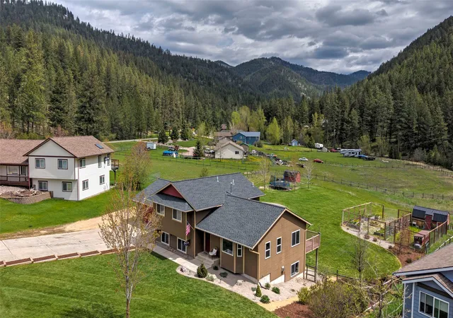 Homes for sale in Clinton, MT | 21133 Handley Loop, Clinton, MT 59825 | MLS# 30070282