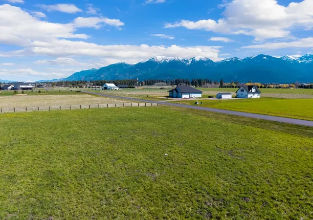 4th image of 1128 Tree Farm Rd, Kalispell, MT 59901 | MLS# 30070399