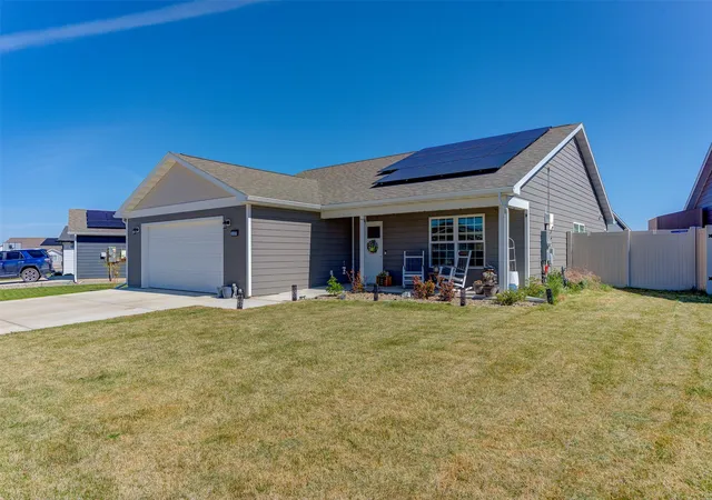 Photo 3 of Single family home for sale at 227 Meadow View Loop, East Helena, MT 59635 | MLS# 30070358 | Listing updated on 2026-07-10
