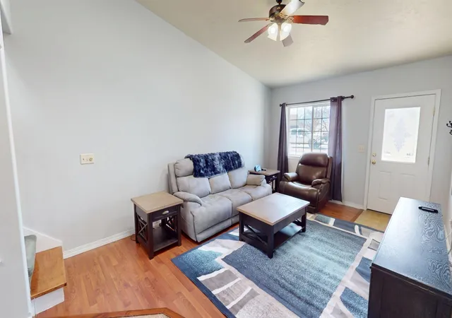 4th image of 103 Alice Ave #B, Hamilton, MT 59840 | MLS# 30070409