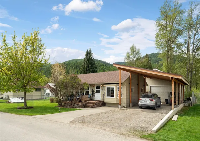 Homes for sale in Libby, MT | 34 Conifer Rd, Libby, MT 59923 | MLS# 30070341