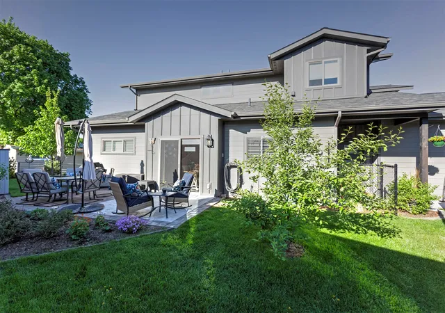 1st image of 2770 Hamilton Wy #B, Missoula, MT 59804 | MLS# 30070257