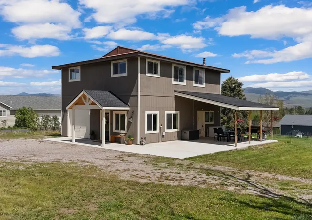 Homes for sale in Florence, MT | 5806 Old Us Hwy 93, Florence, MT 59833 | MLS# 30070164