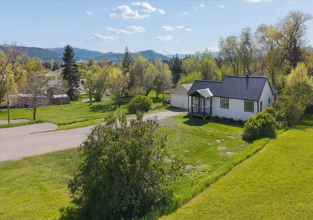 1st image of 1270 N Meridian Rd, Kalispell, MT 59901 | MLS# 30070526