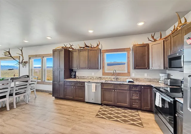 Homes for sale in Ennis, MT | 21 Gopher Trl, Ennis, MT 59729 | MLS# 30069820