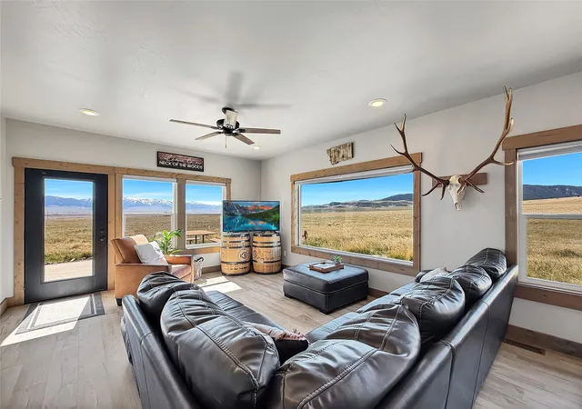 Homes for sale in Ennis, MT | 21 Gopher Trl, Ennis, MT 59729 | MLS# 30069820