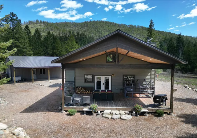 Homes for sale in Libby, MT | 4193 Quartz Creek Rd, Libby, MT 59923 | MLS# 30070550