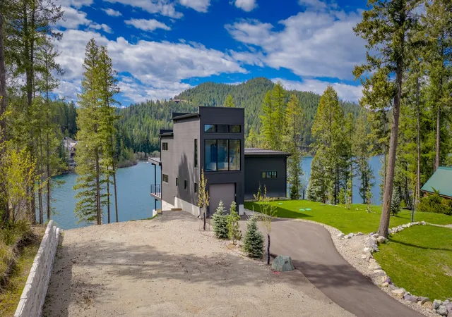 Photo 2 of Single family home for sale at 691 Lm Beach Ln, Whitefish, MT 59937 | MLS# 30070468 | Listing updated on 2026-07-28