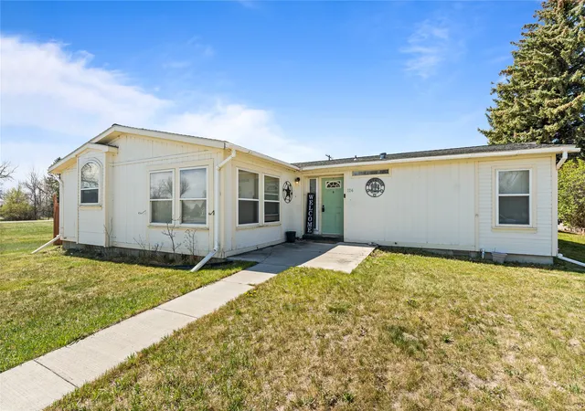 Homes for sale in Choteau, MT | 124 7th Ave Sw, Choteau, MT 59422 | MLS# 30069907