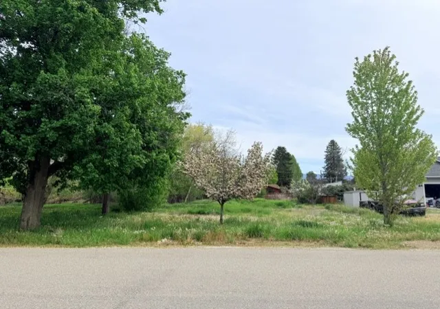 4th image of 240 Daly Ave, Hamilton, MT 59840 | MLS# 30070567