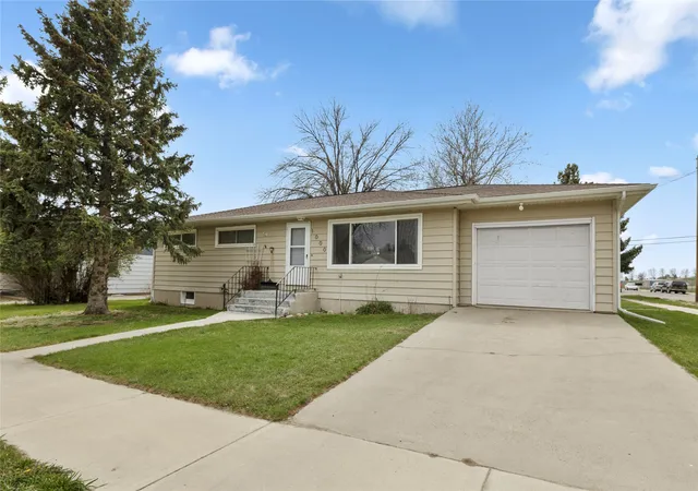Homes for sale in Havre, MT | 1000 Wilson Ave, Havre, MT 59501 | MLS# 30070640