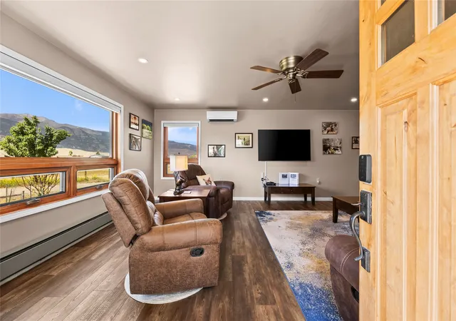 Photo 4 of Single family home for sale at 14 Peters Ln, Gardiner, MT 59030 | MLS# 30070655 | Listing updated on 2026-07-14