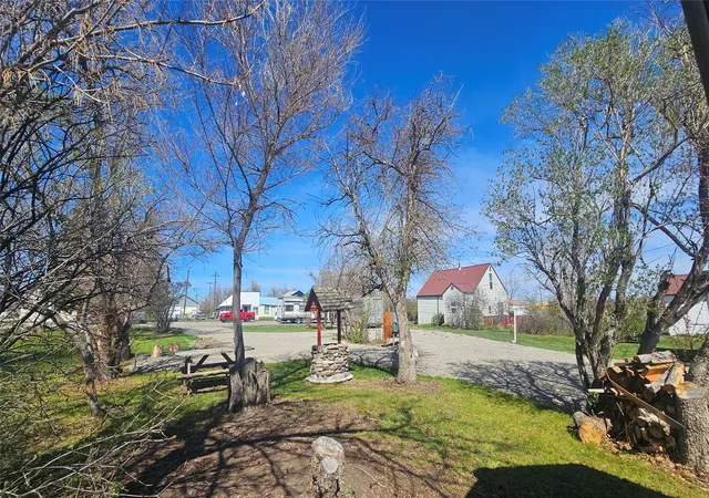Homes for sale in Valier, MT | 617 Montana St, Valier, MT 59486 | MLS# 30069124