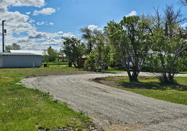 Homes for sale in Valier, MT | 617 Montana St, Valier, MT 59486 | MLS# 30069124