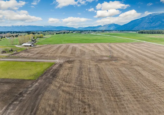 5th image of 3008 Farmhouse Ct, Columbia Falls, MT 59912 | MLS# 30069959