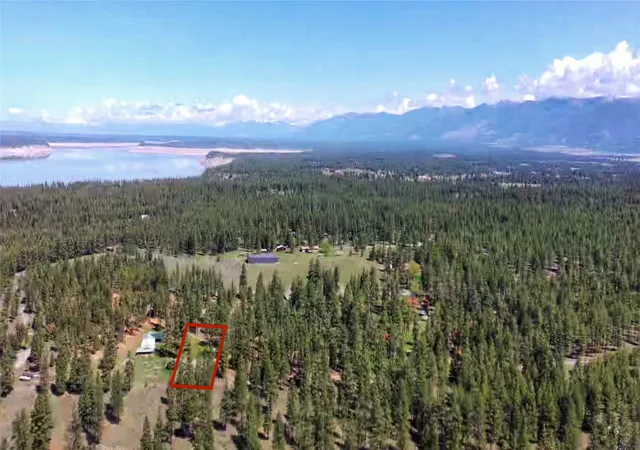Homes for sale in Eureka, MT | 77 Ingram Rd, Eureka, MT 59917 | MLS# 30070425