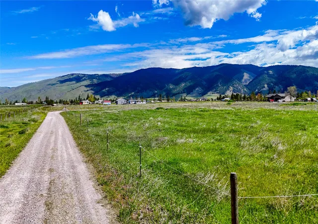 Homes for sale in Arlee, MT | 72880 Joes Ln, Arlee, MT 59821 | MLS# 30070690