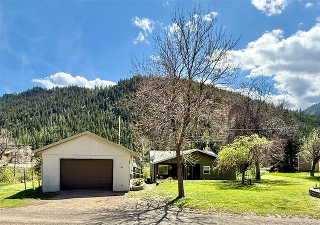 Homes for sale in Wolf Creek, MT | 365 High St, Wolf Creek, MT 59648 | MLS# 30070503