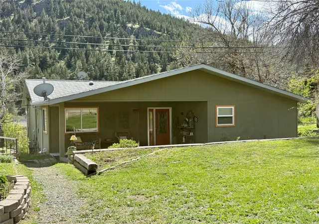 Homes for sale in Wolf Creek, MT | 365 High St, Wolf Creek, MT 59648 | MLS# 30070503