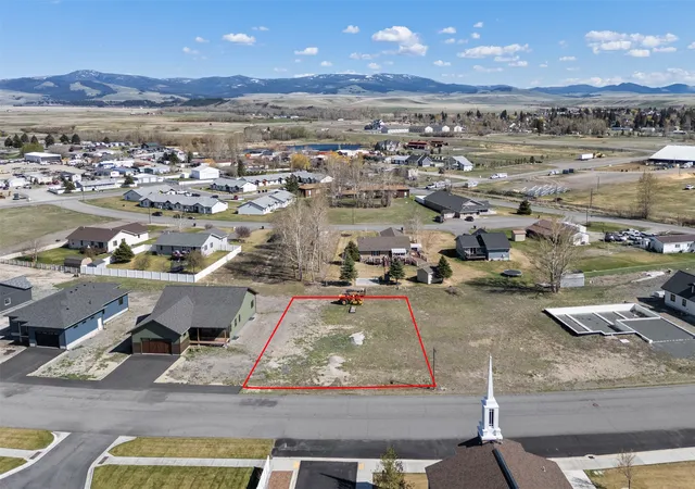 Homes for sale in Deer Lodge, MT | 802 Sagebrush Ln, Deer Lodge, MT 59722 | MLS# 30070774