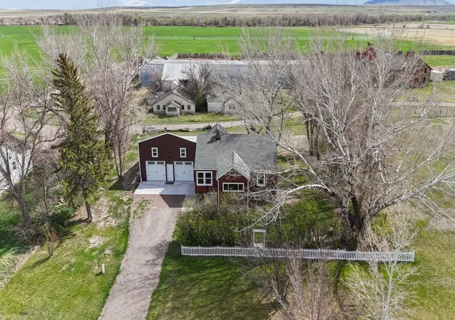 Homes for sale in Vaughn, MT | 786 Us Hwy 89, Vaughn, MT 59487 | MLS# 30070737