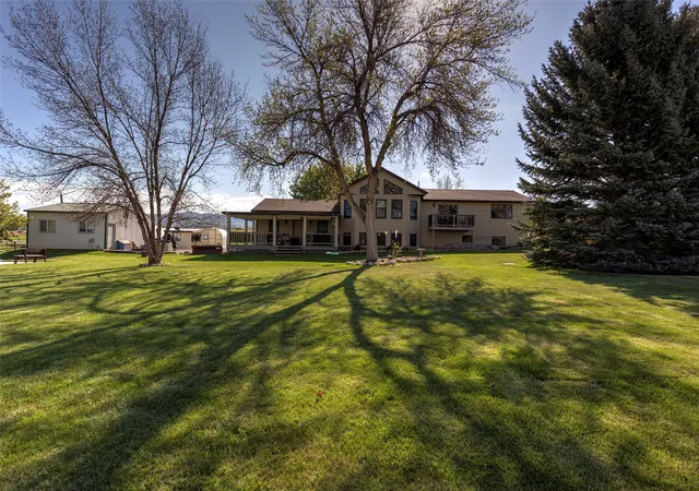 2nd image of 1741 Sutherland Ln, Corvallis, MT 59828 | MLS# 30070744