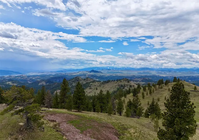 Homes for sale in Cascade, MT | 206 Upper Sawmill Loop, Cascade, MT 59421 | MLS# 30070851