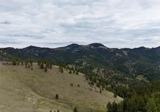Homes for sale in Cascade, MT | 206 Upper Sawmill Loop, Cascade, MT 59421 | MLS# 30070851