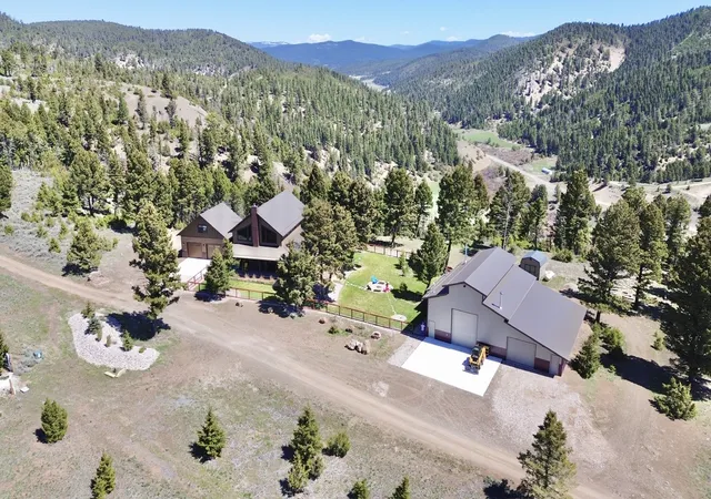 Homes for sale in White Sulphur Springs, MT | 70 Sunset View Rd, White Sulphur Springs, MT 59645 | MLS# 30070675
