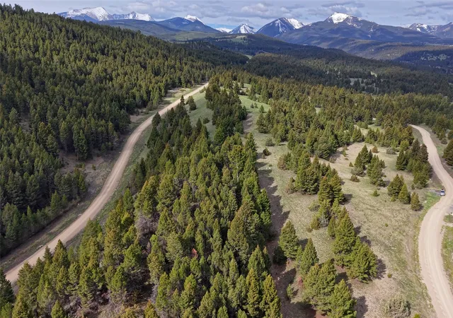 Homes for sale in Deer Lodge, MT | Nhn Lot 18 Phase 3 Dolus Lakes Rd #Lot 18, Deer Lodge, MT 59722 | MLS# 30069438