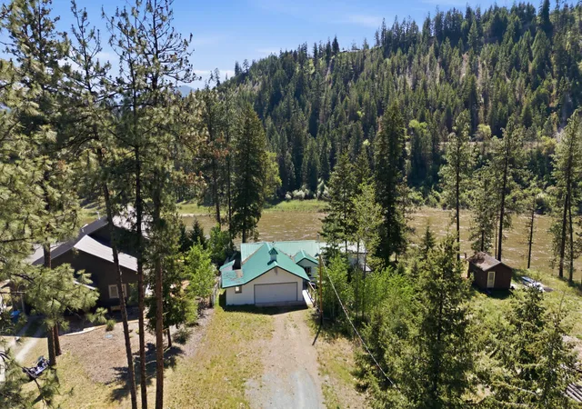 Homes for sale in Superior, MT | 1311 Riverbend Rd, Superior, MT 59872 | MLS# 30070831