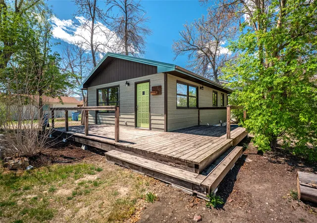 1st image of 110 4th St N, Fairfield, MT 59436 | MLS# 30070713
