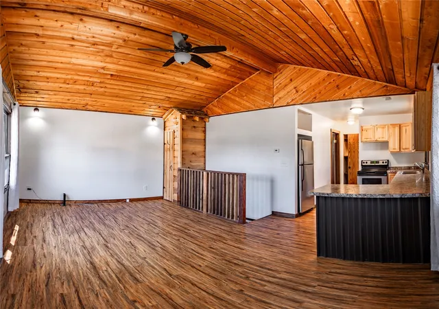 4th image of 110 4Th St N, Fairfield, MT 59436 | MLS# 30070713