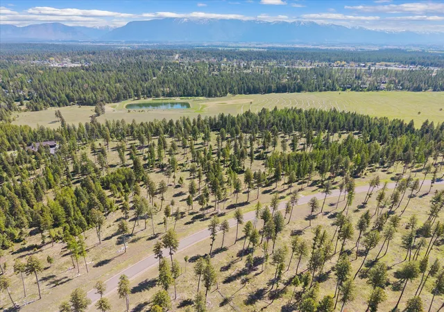 5th image of 327 Layton Rd, Whitefish, MT 59937 | MLS# 30070815