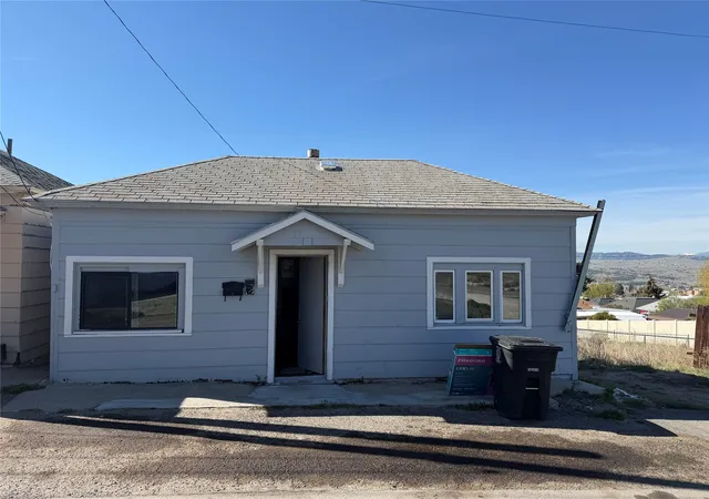 Homes for sale in Butte, MT | 420 Virginia St, Butte, MT 59701 | MLS# 30070819