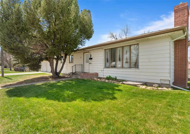 Homes for sale in Great Falls, MT | 804 19th St S, Great Falls, MT 59405 | MLS# 30070858