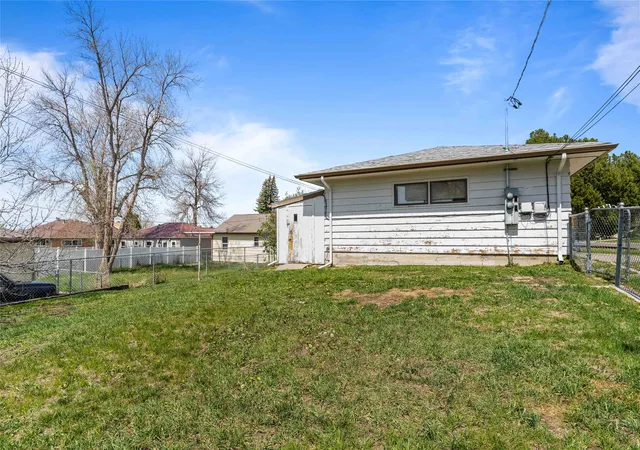 Homes for sale in Great Falls, MT | 804 19th St S, Great Falls, MT 59405 | MLS# 30070858