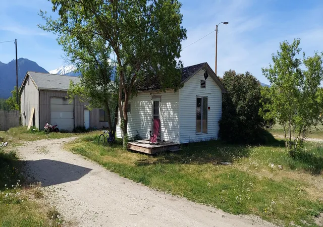 Homes for sale in Stevensville, MT | 213-219 Charlos St, Stevensville, MT 59870 | MLS# 30070972