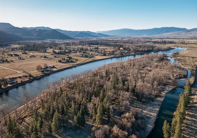 Photo 4 of Townhouse for sale at 10216 Cahill Ct, Missoula, MT 59808 | MLS# 30070306 | Listing updated on 2026-08-26
