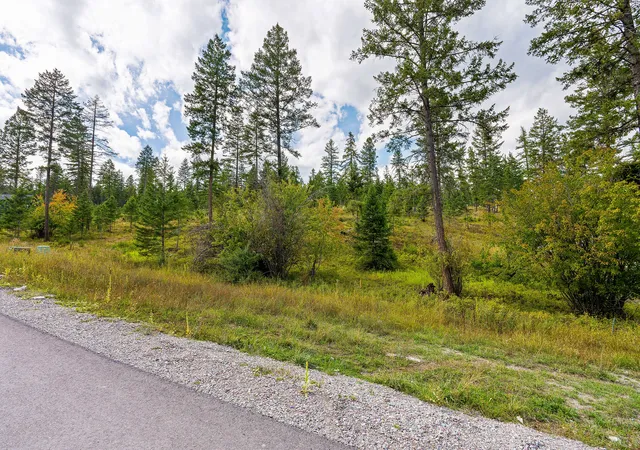 2nd image of 315 Skookum Rd, Lakeside, MT 59922 | MLS# 30070138