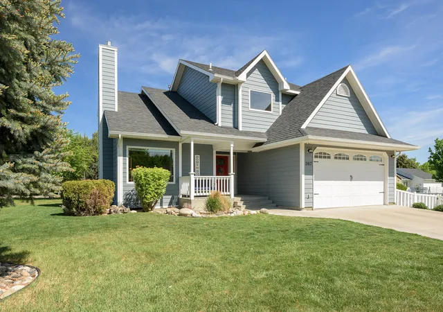 Homes for sale in Billings, MT | 2417 Quinn Haven Dr, Billings, MT 59102 | MLS# 30070496