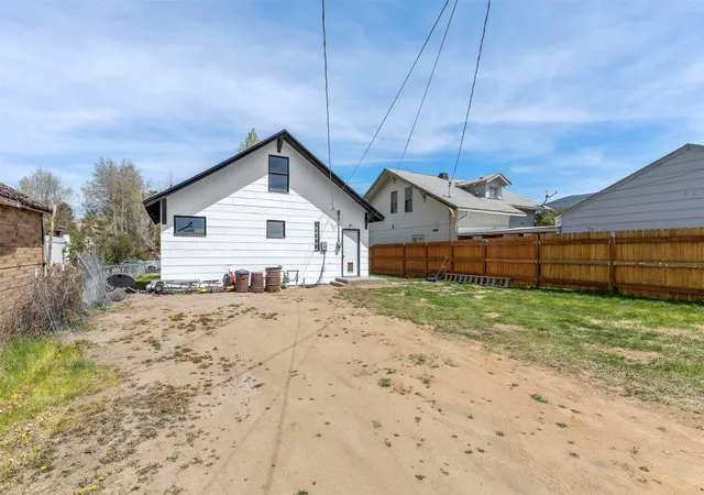 Homes for sale in Butte, MT | 2322 Locust St, Butte, MT 59701 | MLS# 30070856