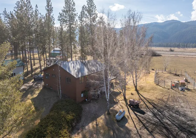3rd image of 16775 Scheffer Ln, Frenchtown, MT 59834 | MLS# 30071025