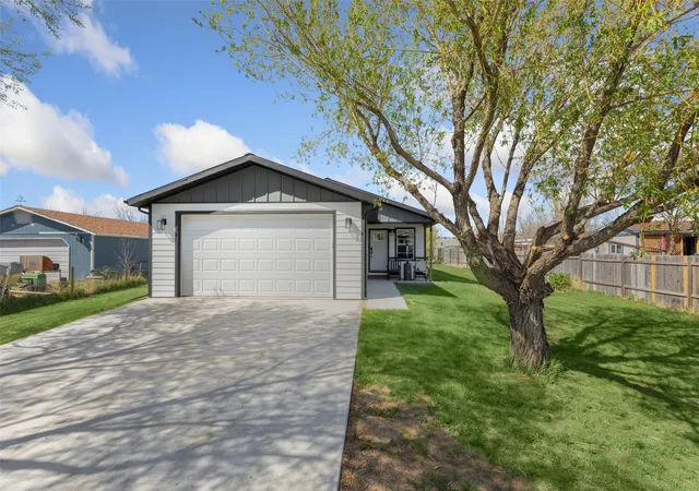 Homes for sale in Great Falls, MT | 1119 Harrison St, Great Falls, MT 59404 | MLS# 30070949