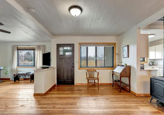 3rd image of 667 My Ln, Hamilton, MT 59840 | MLS# 30070552