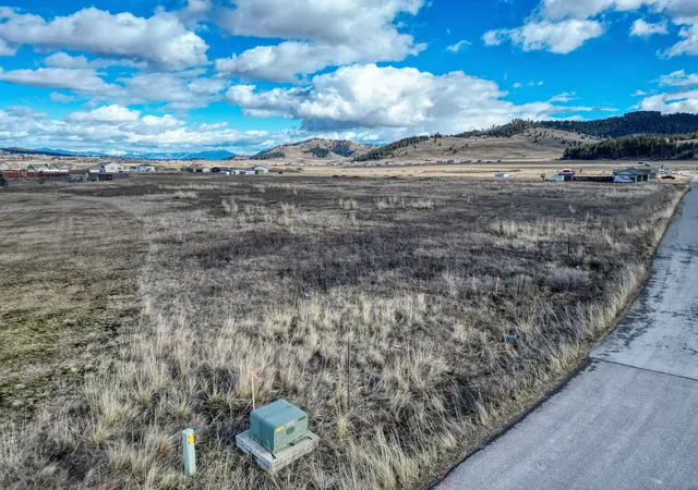 1st image of Nhn Swiss Dr, Kalispell, MT 59901 | MLS# 30070988