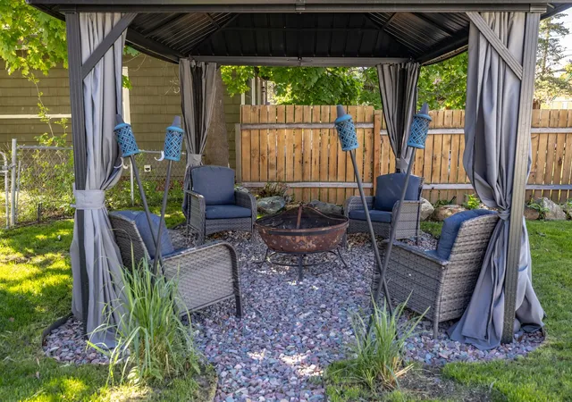 Photo 3 of Single family home for sale at 1240 2nd Avenue E, Kalispell, MT 59901 | MLS# 30071098 | Listing updated on 2026-07-31