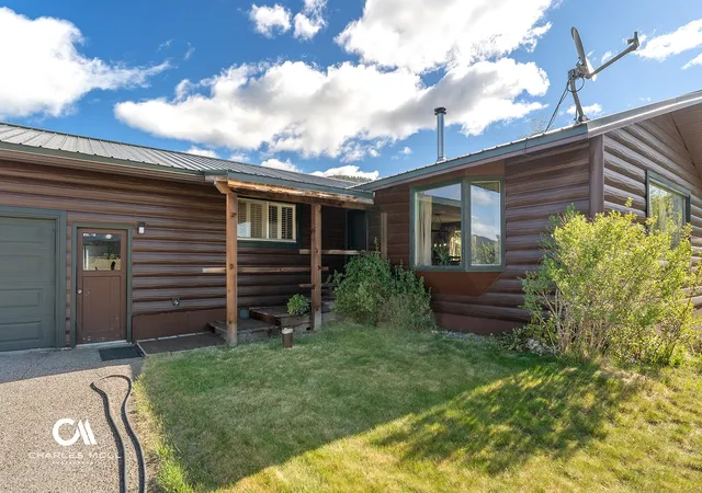 5th image of 117 Aspen Ln, Butte, MT 59701 | MLS# 30071125
