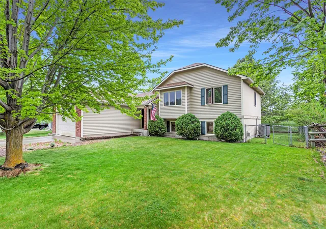 2nd image of 4271 Wild Fox Rd, Missoula, MT 59802 | MLS# 30071167