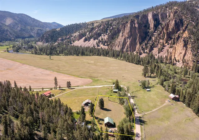 Homes for sale in Philipsburg, MT | 1253 Rock Creek Rd, Philipsburg, MT 59858 | MLS# 30071324